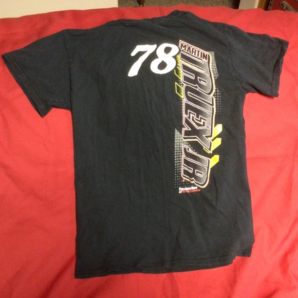 NASCAR Martin Truex tshirt - Picture 2 of 2